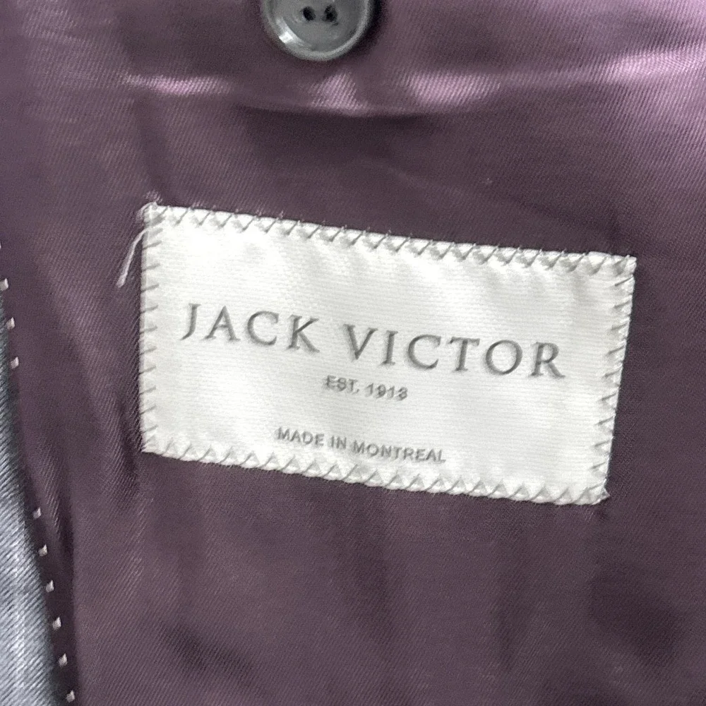 Jack Victor Suit 44R 38W Gray Chalk Stripe 130s Italian Wool Canada Classic 46R